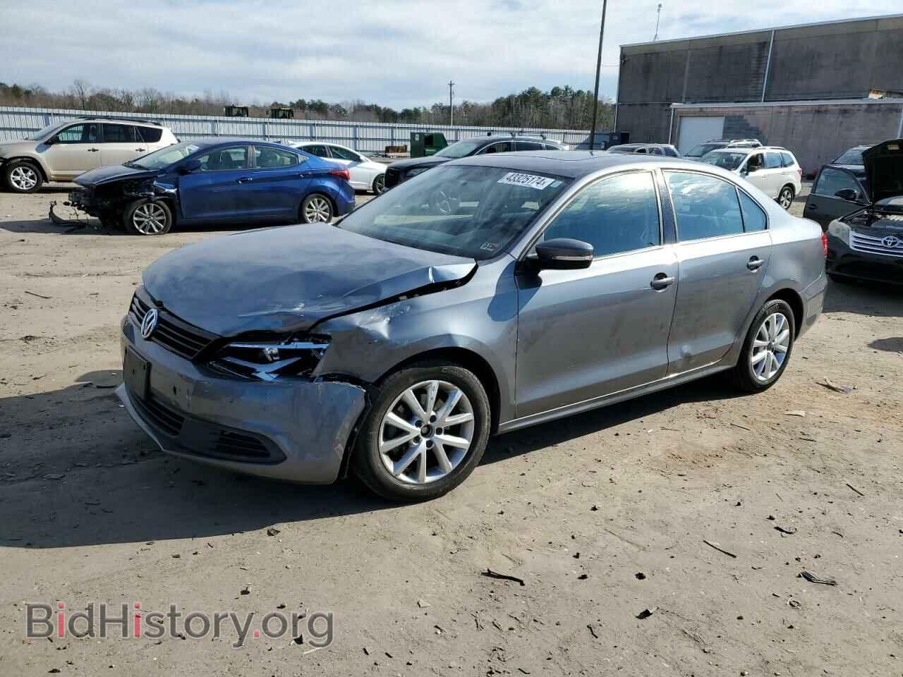 Фотография 3VWDP7AJ0CM304005 - VOLKSWAGEN JETTA 2012