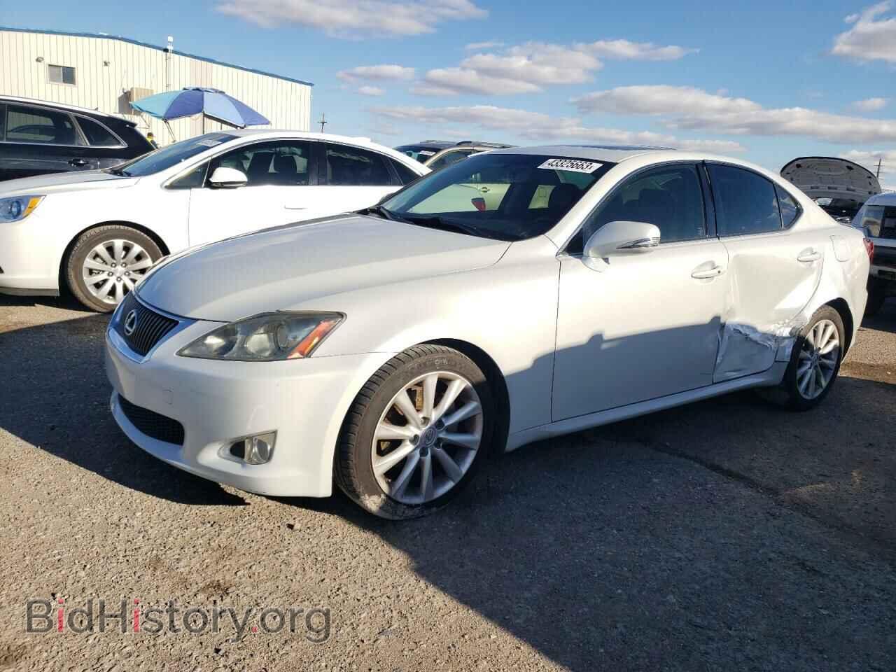 Photo JTHBF5C2XA5120411 - LEXUS IS 2010