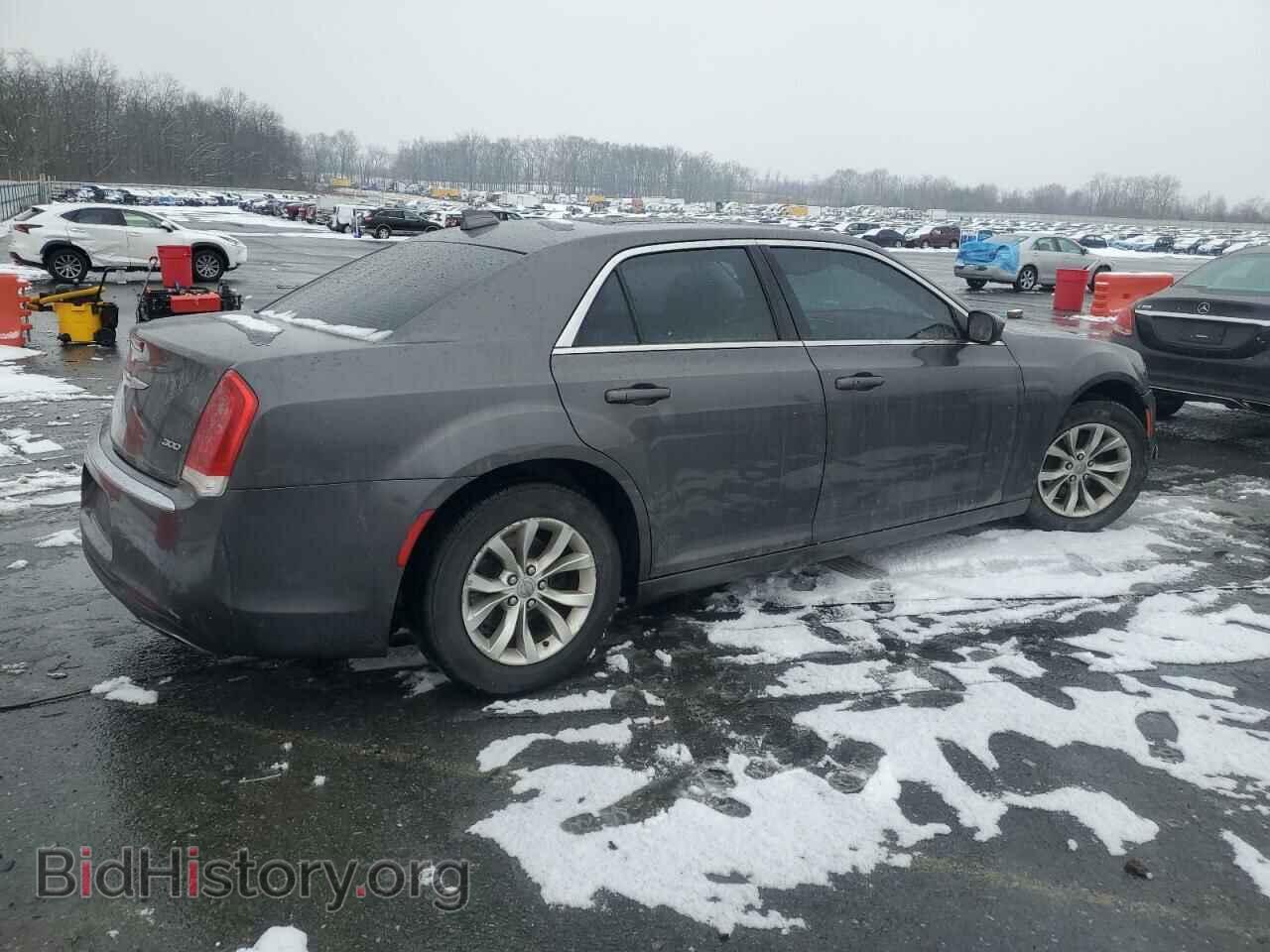 2015 CHRYSLER 300 - VIN: 2C3CCAAG0FH930530 - Фото 3