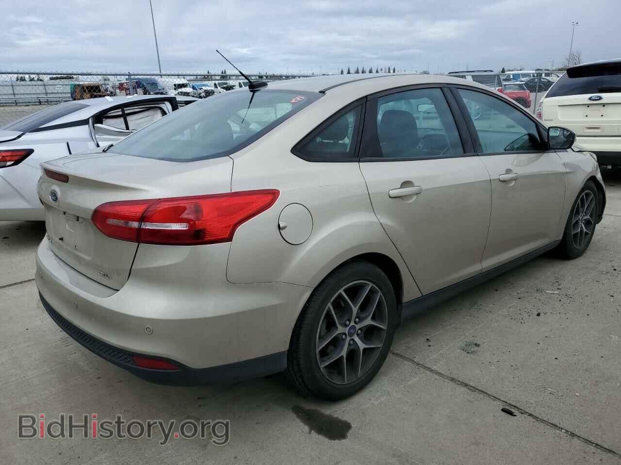 2017 FORD FOCUS - VIN: 1FADP3H24HL241189 - Фото 3