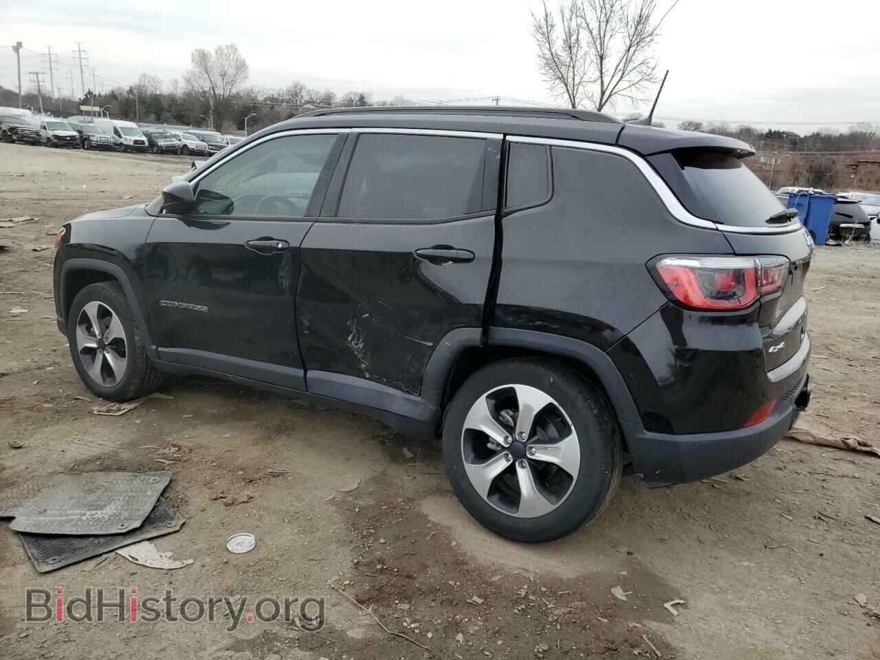 2018 JEEP COMPASS - VIN: 3C4NJDBB9JT135992 - Фото 2