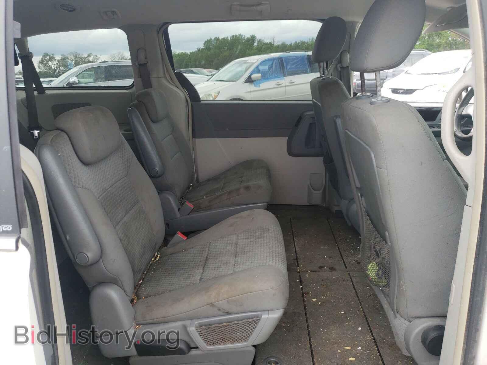 2010 CHRYSLER MINIVAN - VIN: 2A4RR5D10AR103370 - Фото 6