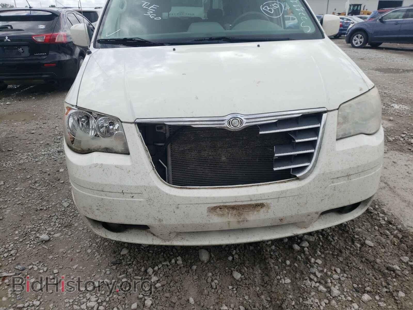 2010 CHRYSLER MINIVAN - VIN: 2A4RR5D10AR103370 - Фото 9