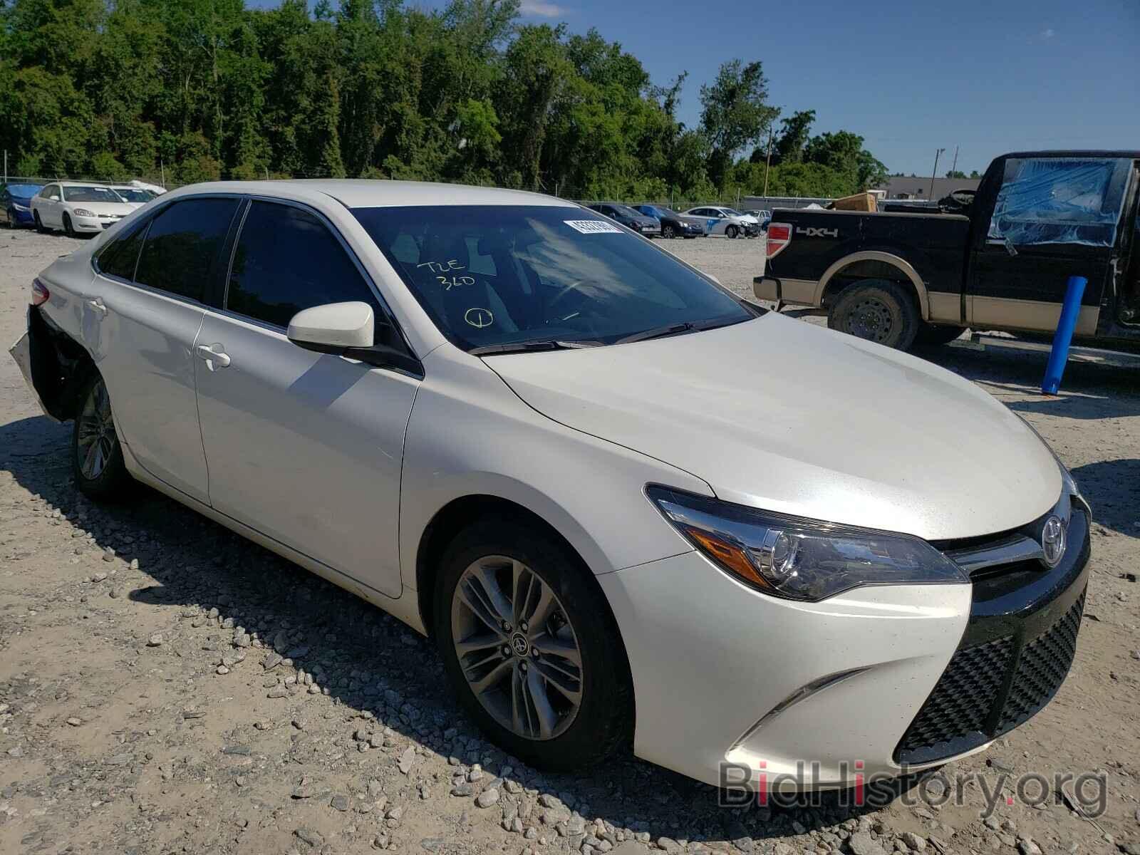 Photo 4T1BF1FK4FU111749 - TOYOTA CAMRY 2015