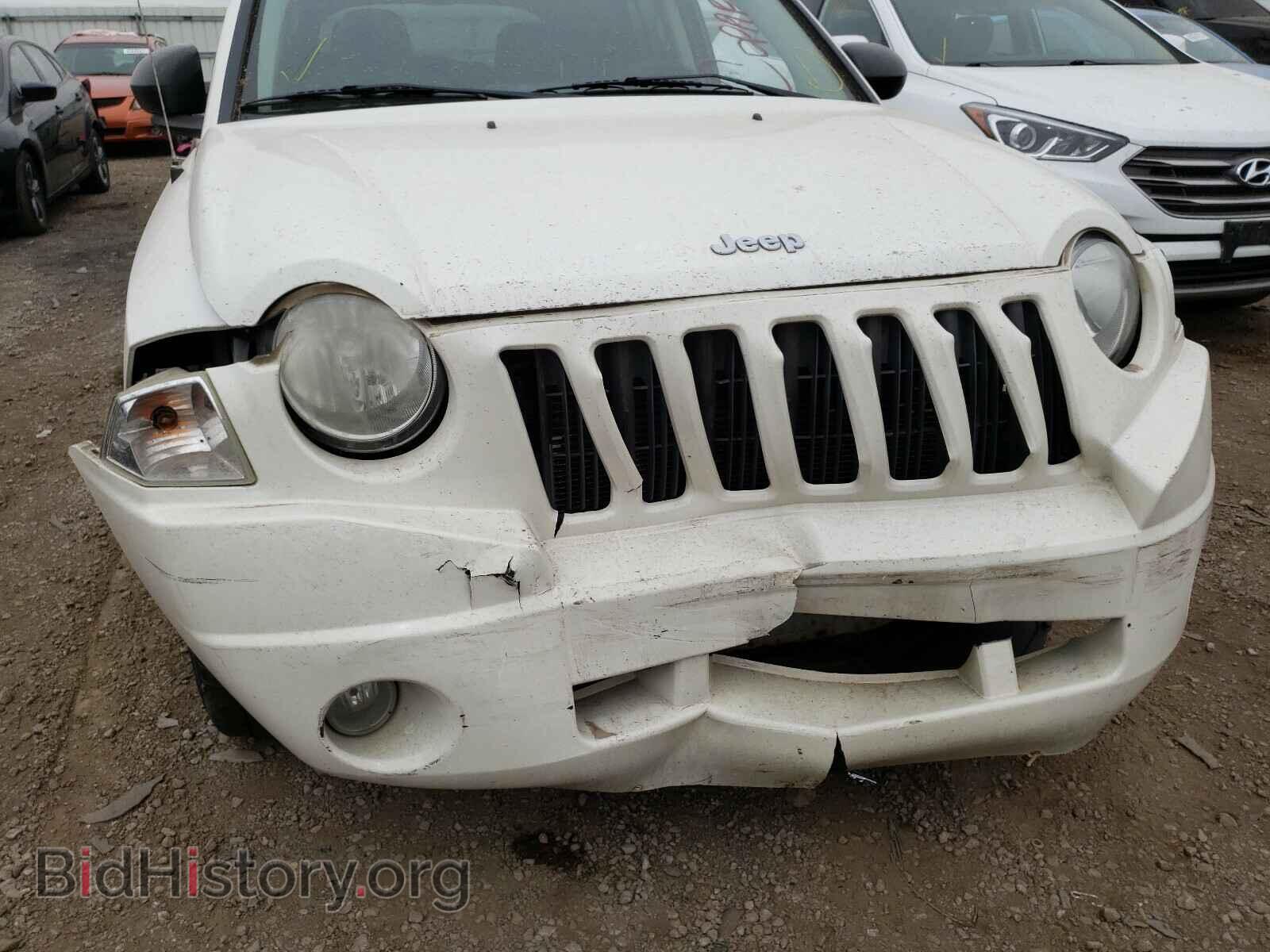 2007 JEEP COMPASS - VIN: 1J8FF47W37D204037 - Фото 9