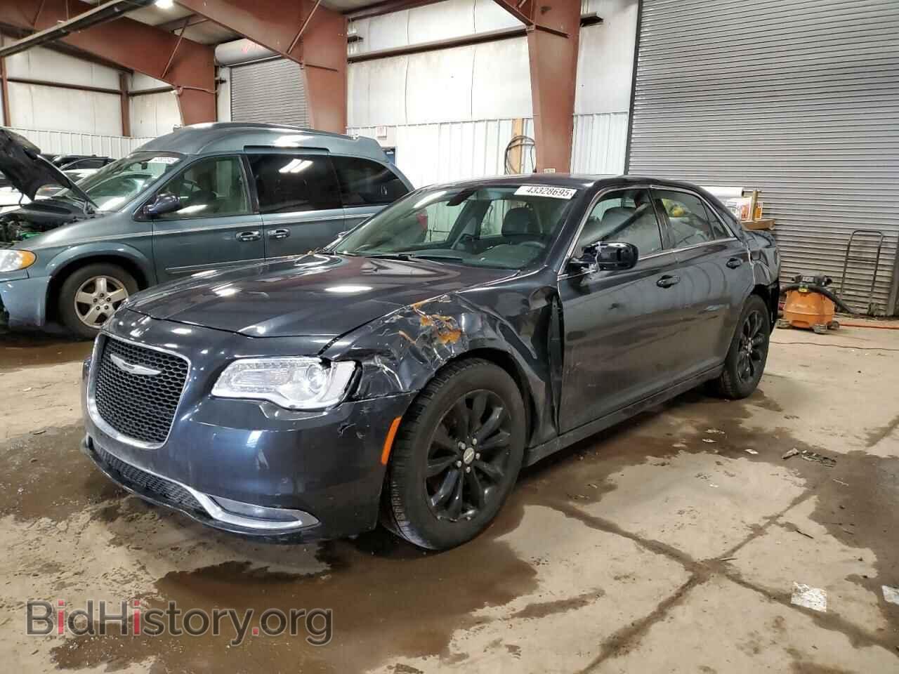 Фотография 2C3CCARG4GH358464 - CHRYSLER 300 2016