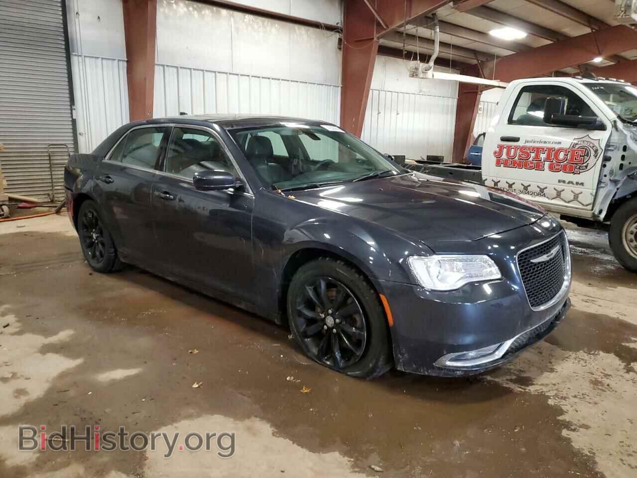 2016 CHRYSLER 300 - VIN: 2C3CCARG4GH358464 - Фото 4