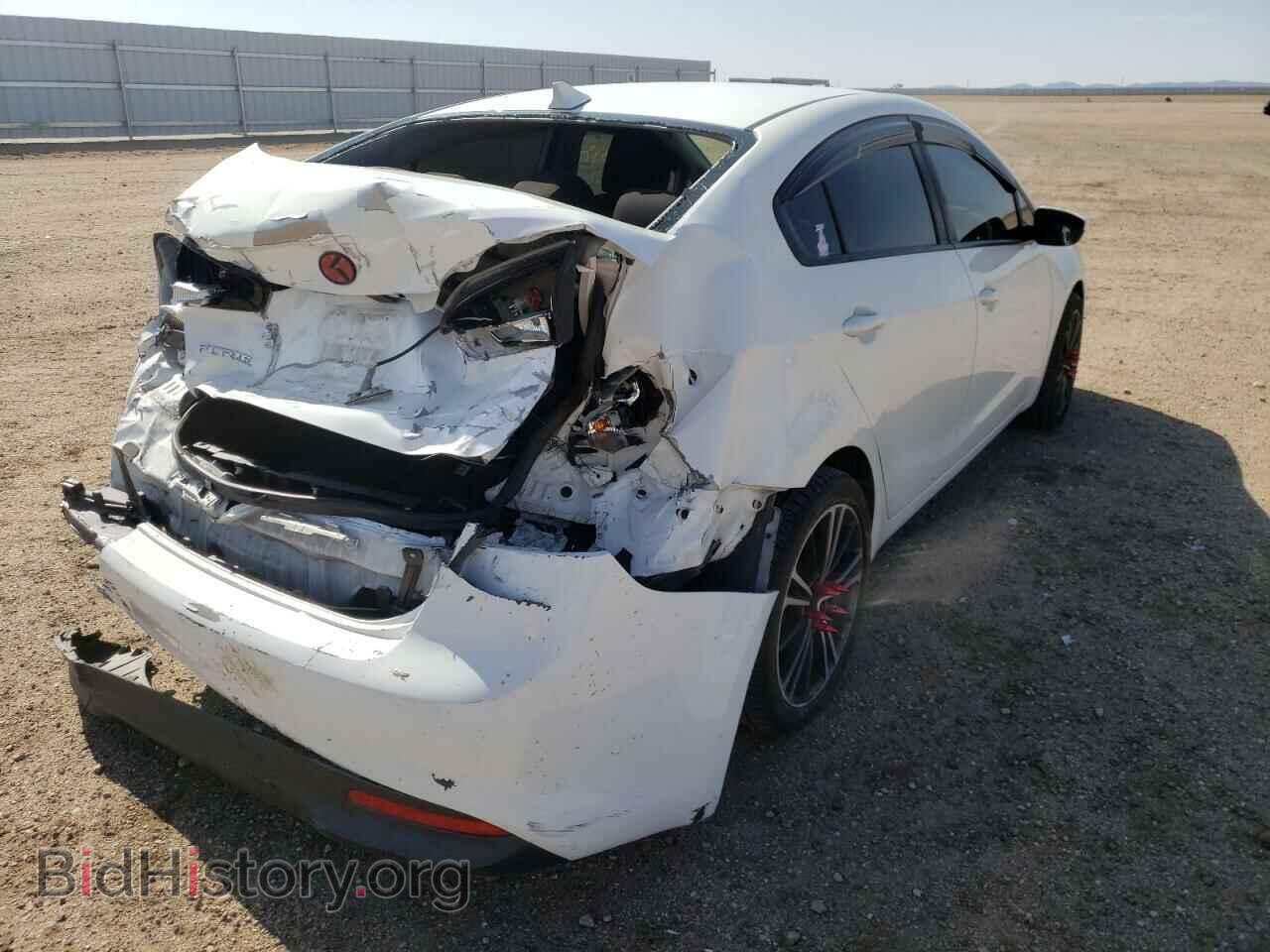 2017 KIA FORTE - VIN: 3KPFK4A77HE028789 - Фото 4