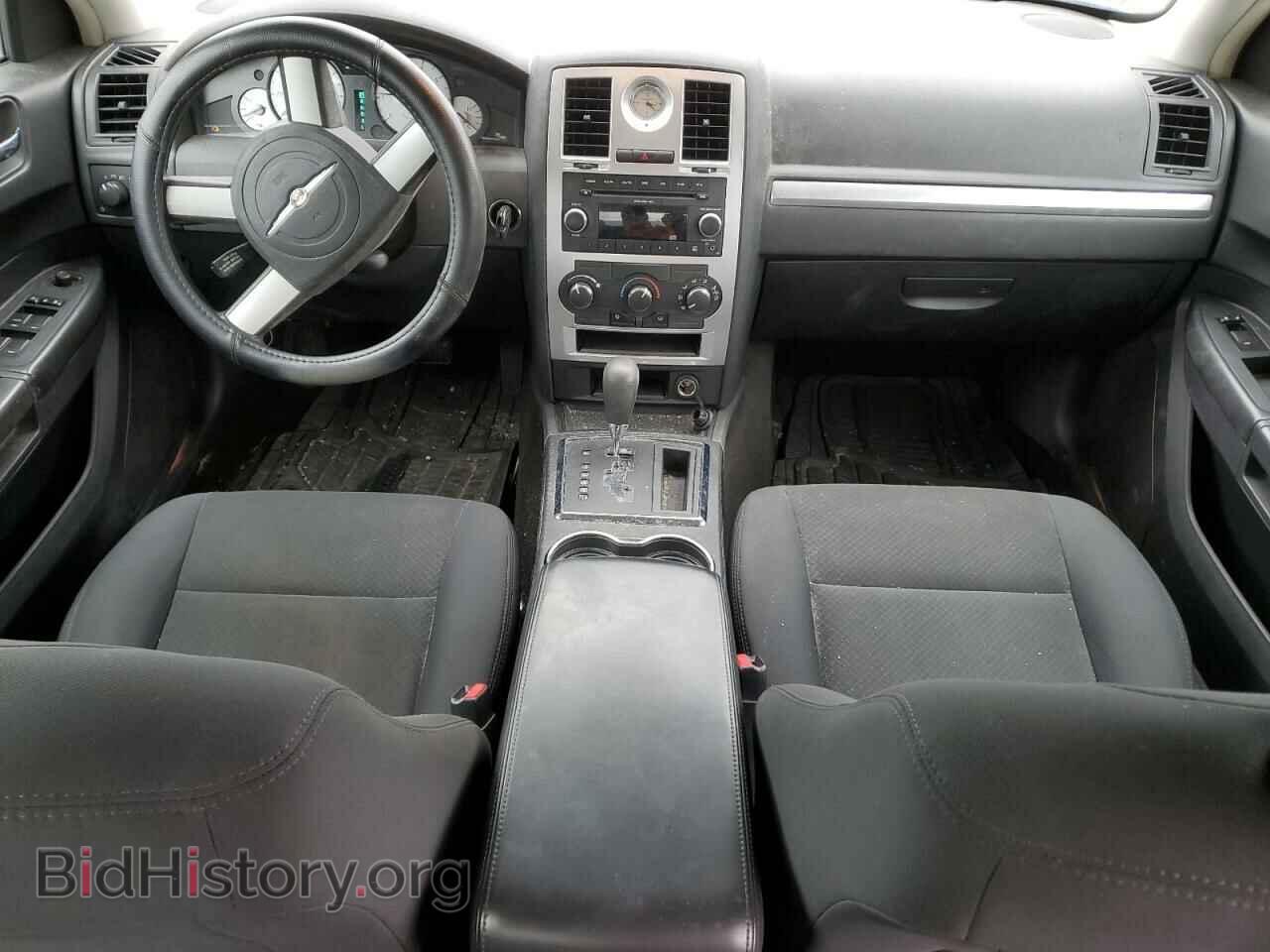 2009 CHRYSLER 300 - VIN: 2C3KA43D49H564856 - Фото 8