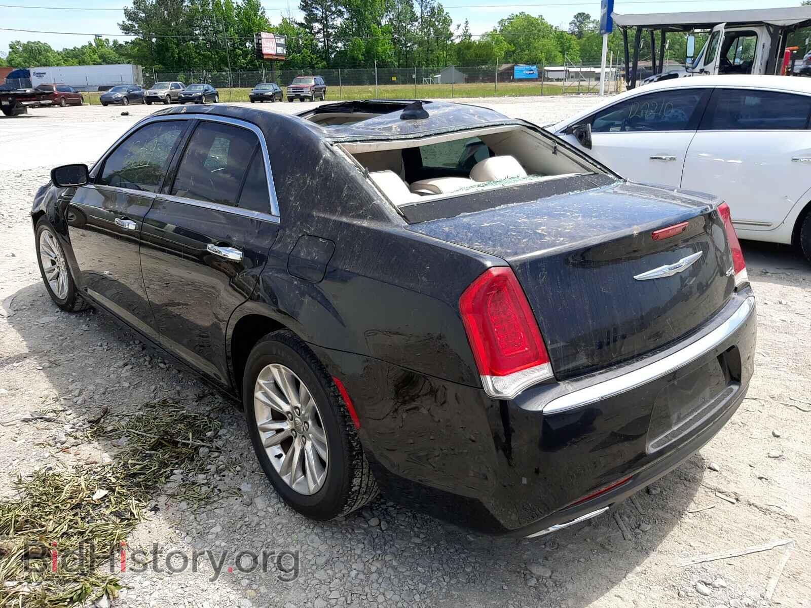2016 CHRYSLER 300 - VIN: 2C3CCAEGXGH128370 - Фото 3