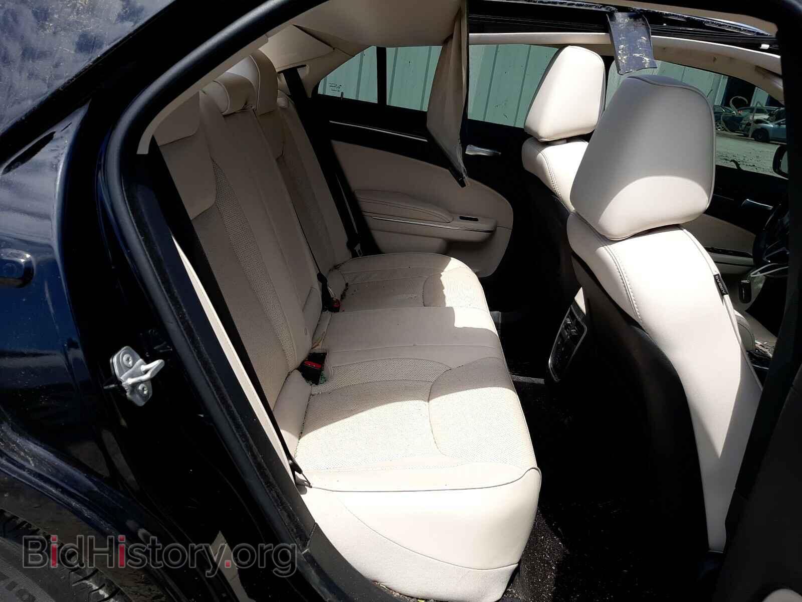 2016 CHRYSLER 300 - VIN: 2C3CCAEGXGH128370 - Фото 6
