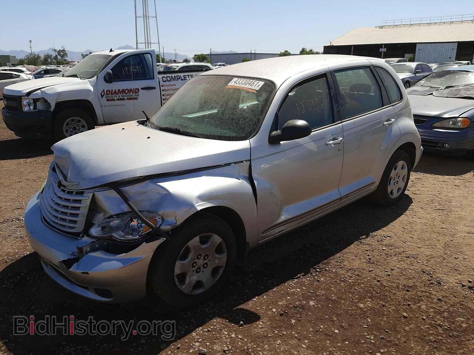 2009 CHRYSLER PT CRUISER - VIN: 3A8FY489X9T532717 - Фото 2