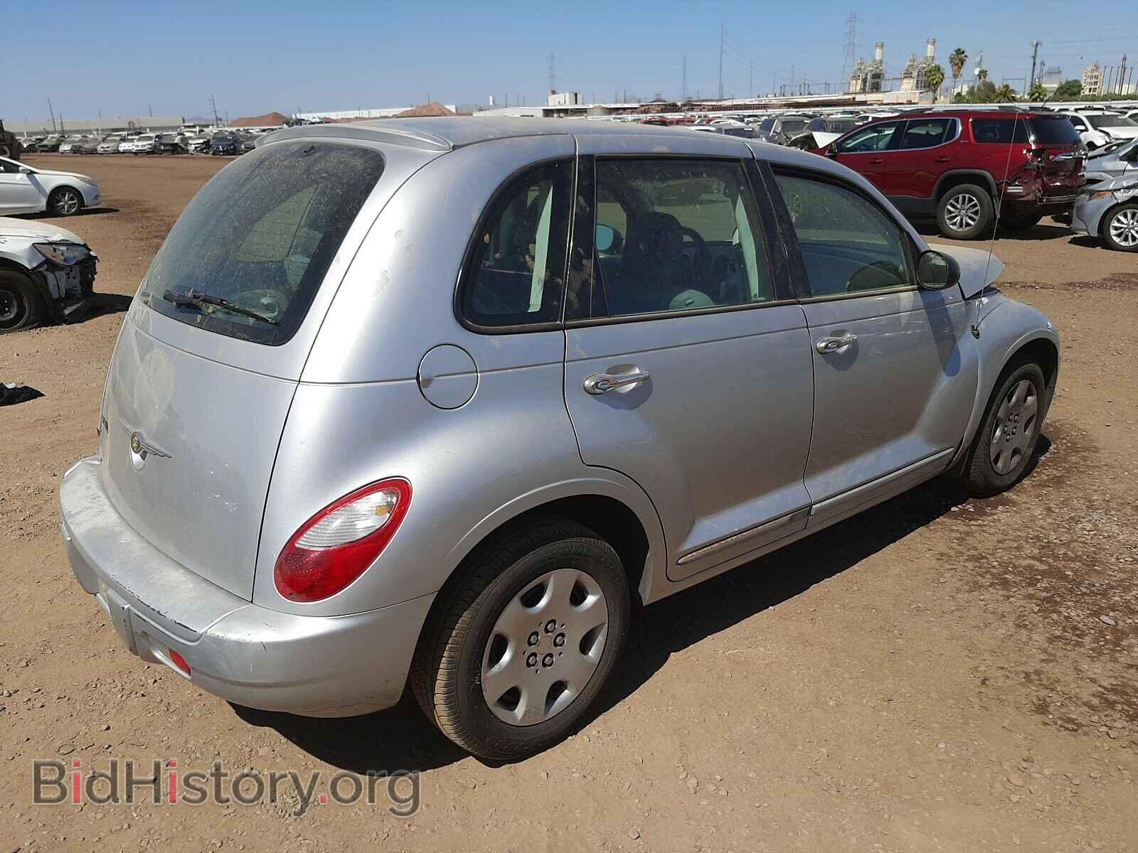 2009 CHRYSLER PT CRUISER - VIN: 3A8FY489X9T532717 - Фото 4