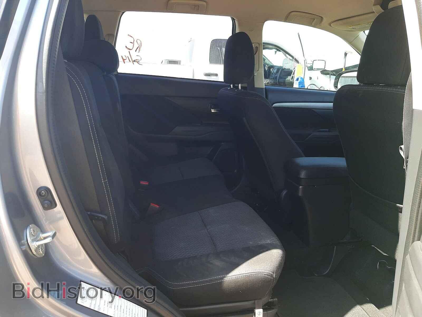 2017 MITSUBISHI OUTLANDER - VIN: JA4AD3A36HZ028082 - Фото 6