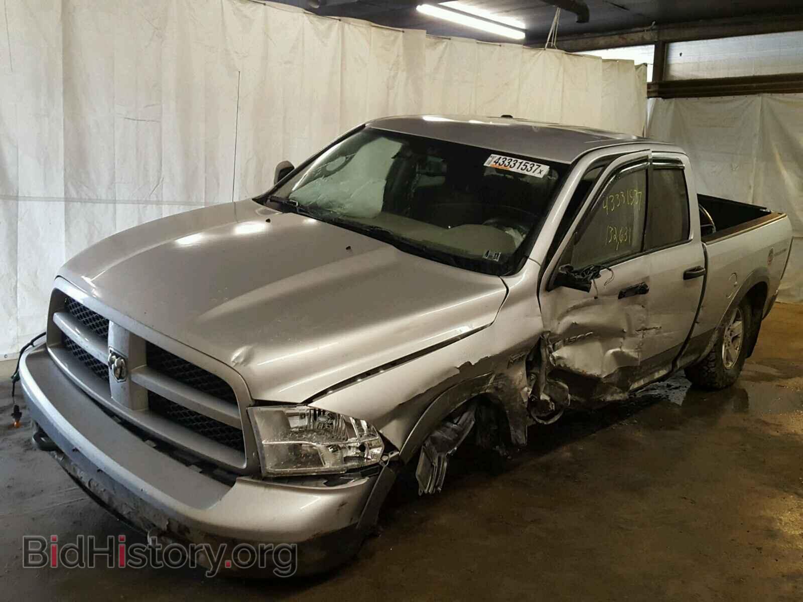 2011 DODGE RAM 1500 - VIN: 1D7RV1GT2BS667311 - Фото 2