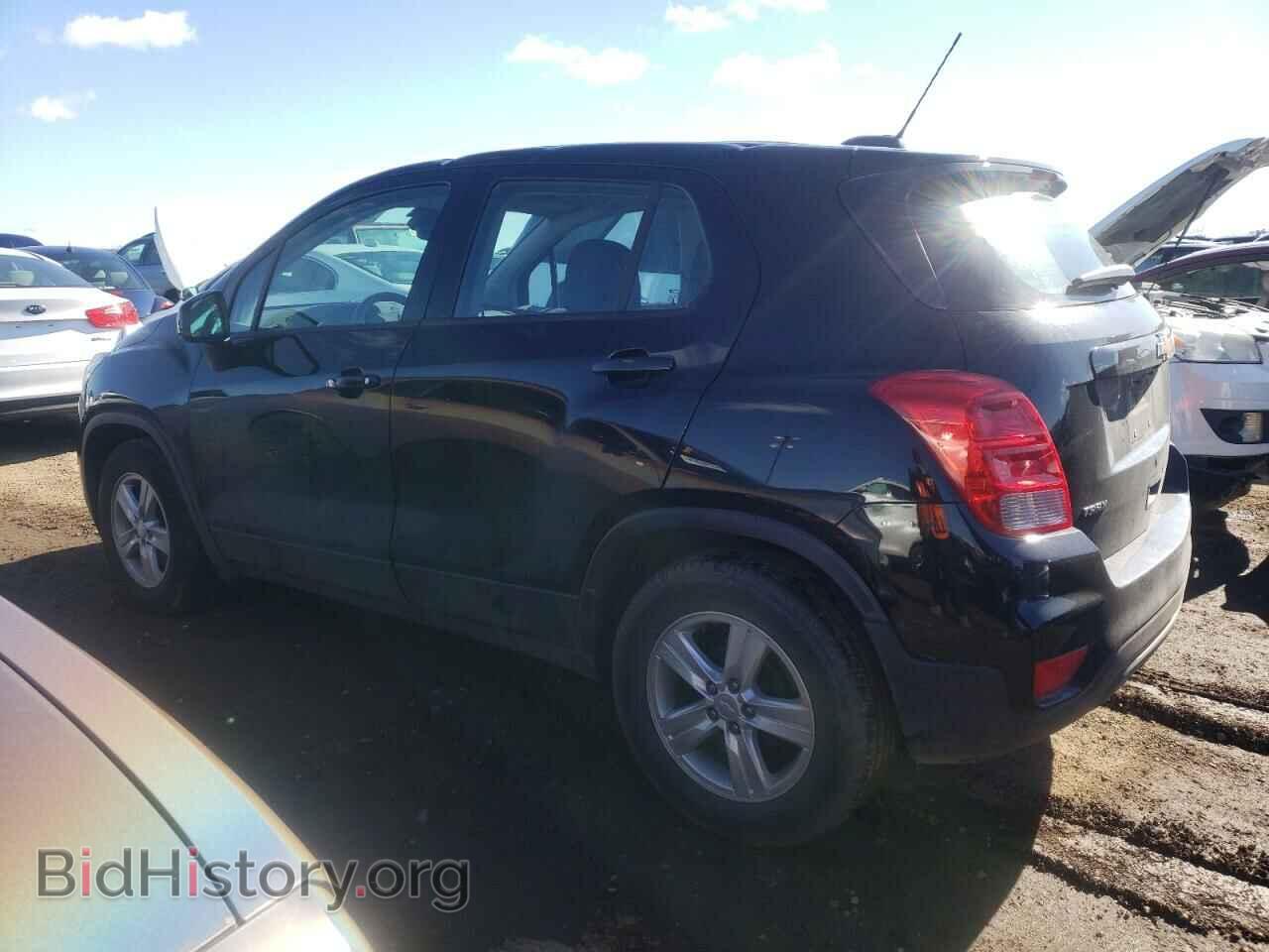 2019 CHEVROLET TRAX - VIN: 3GNCJKSB5KL357403 - Фото 2
