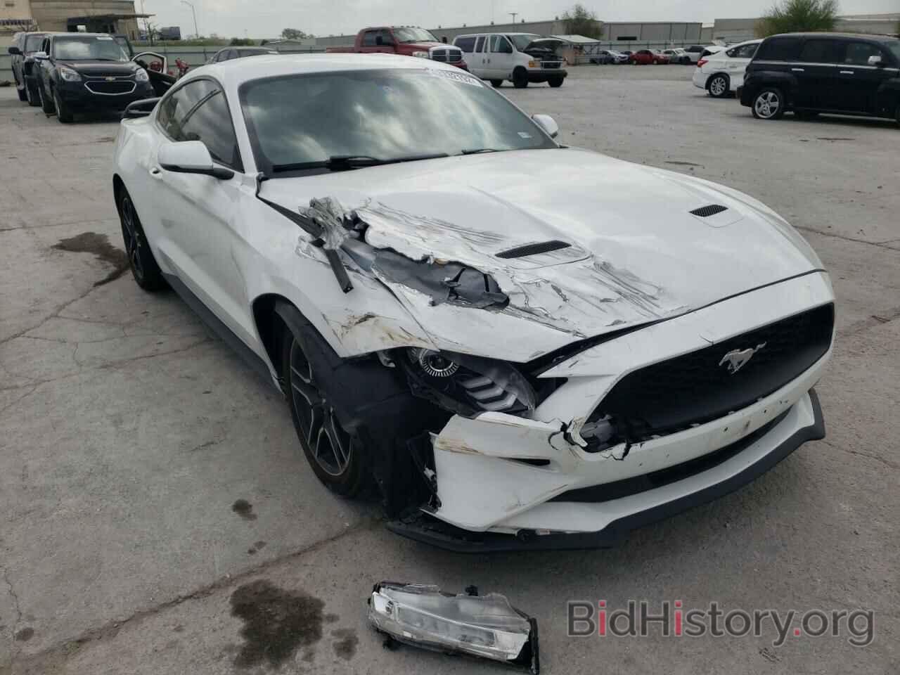 Photo 1FA6P8TH7L5134765 - FORD MUSTANG 2020