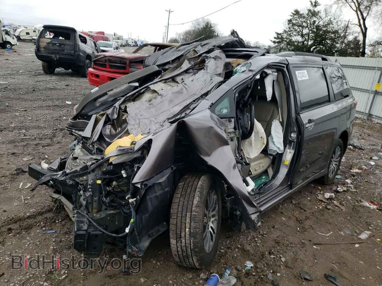Photo 5TDYZ3DC8LS057840 - TOYOTA All Models 2020
