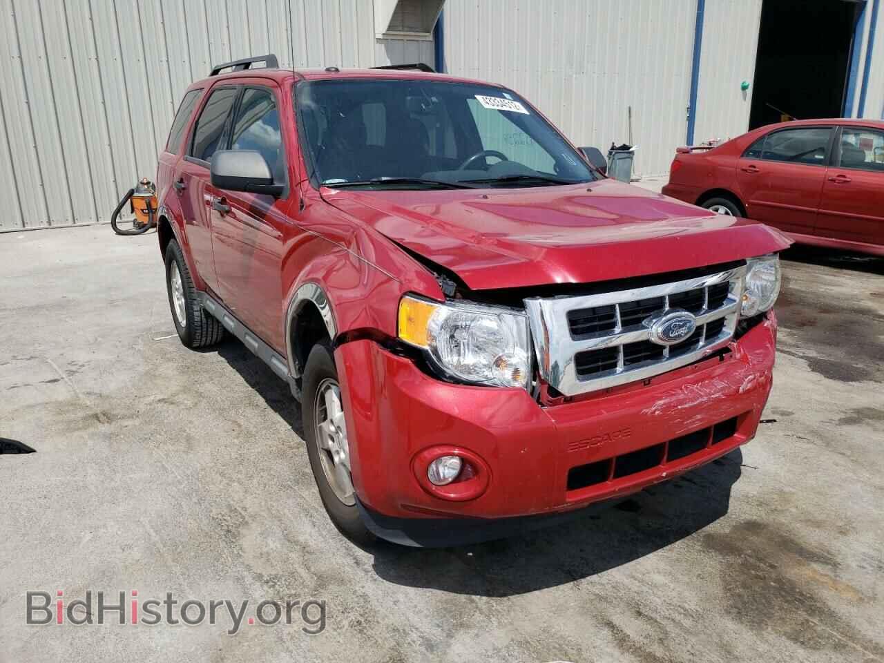 Фотография 1FMCU0D71AKA35608 - FORD ESCAPE 2010