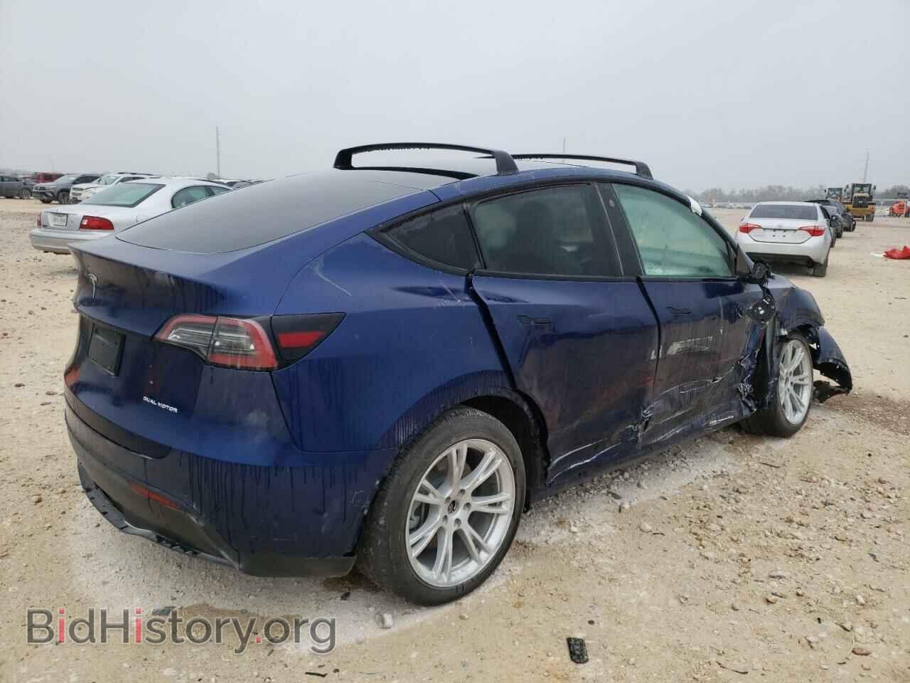 2022 TESLA MODEL Y - VIN: 7SAYGAEE2NF425112 - Фото 3