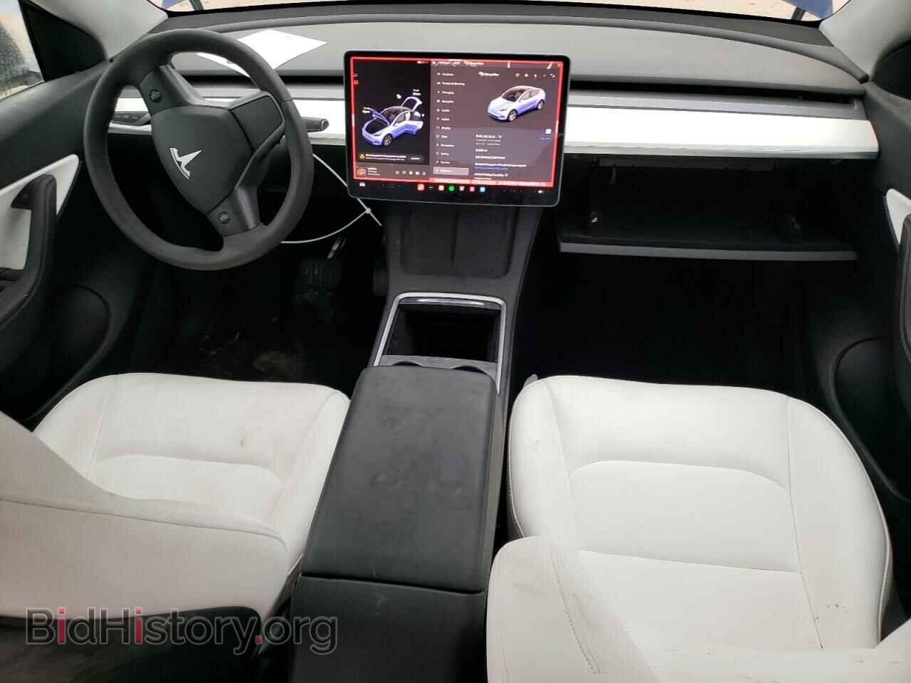 2022 TESLA MODEL Y - VIN: 7SAYGAEE2NF425112 - Фото 8