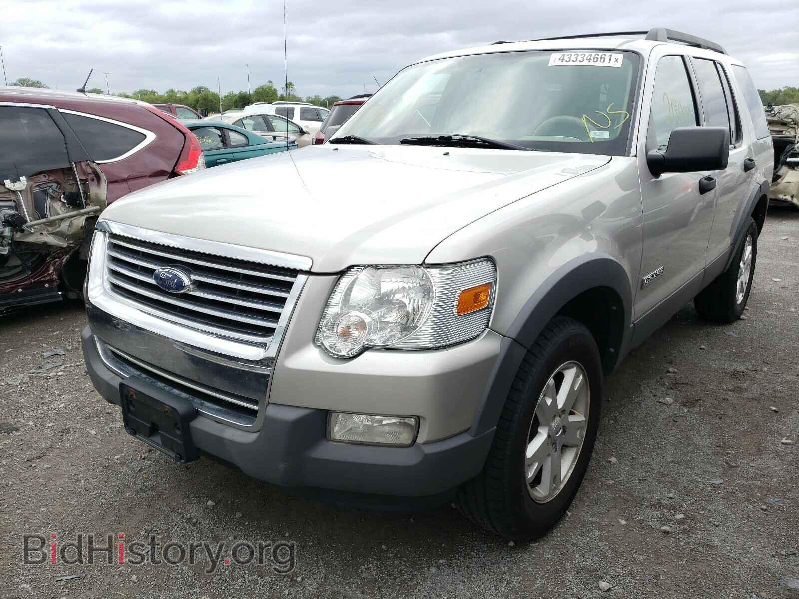 2006 FORD EXPLORER - VIN: 1FMEU63E76UA37483 - Фото 2
