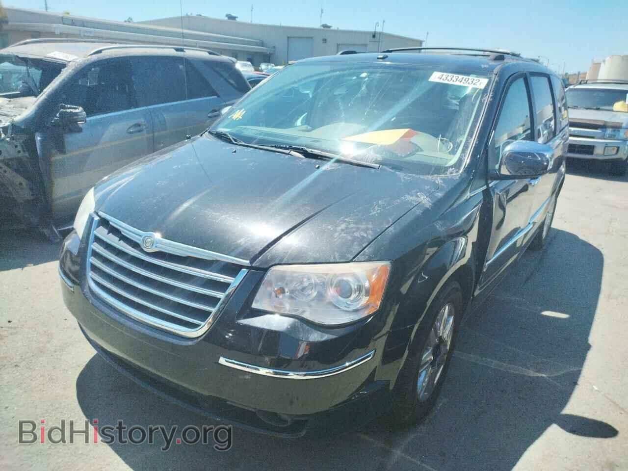 2008 CHRYSLER MINIVAN - VIN: 2A8HR64X48R646994 - Фото 2