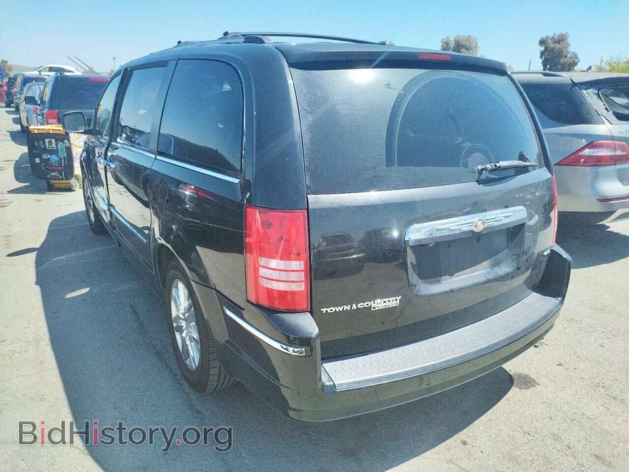 2008 CHRYSLER MINIVAN - VIN: 2A8HR64X48R646994 - Фото 3