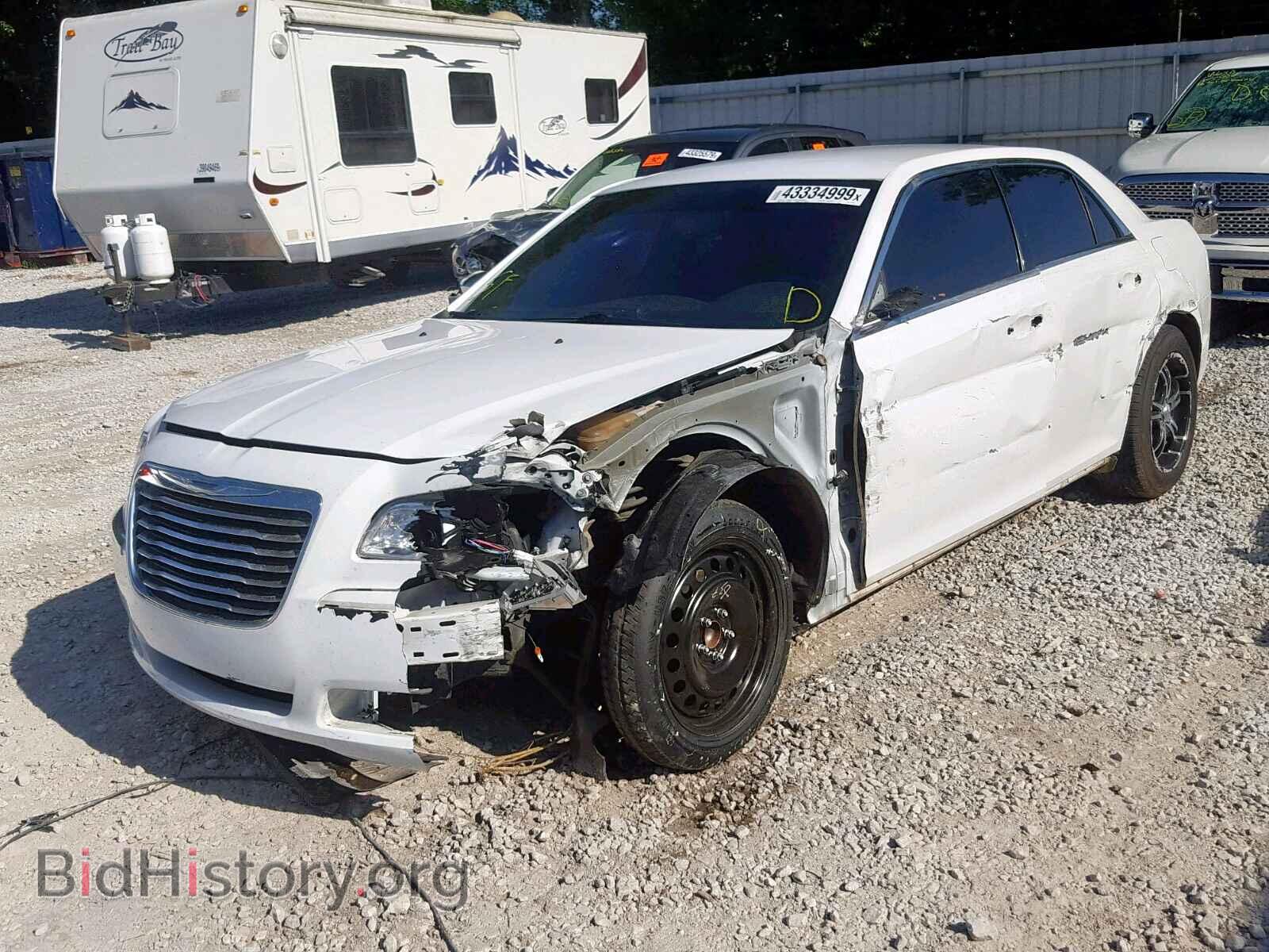 2012 CHRYSLER 300 - VIN: 2C3CCACG4CH212410 - Фото 2