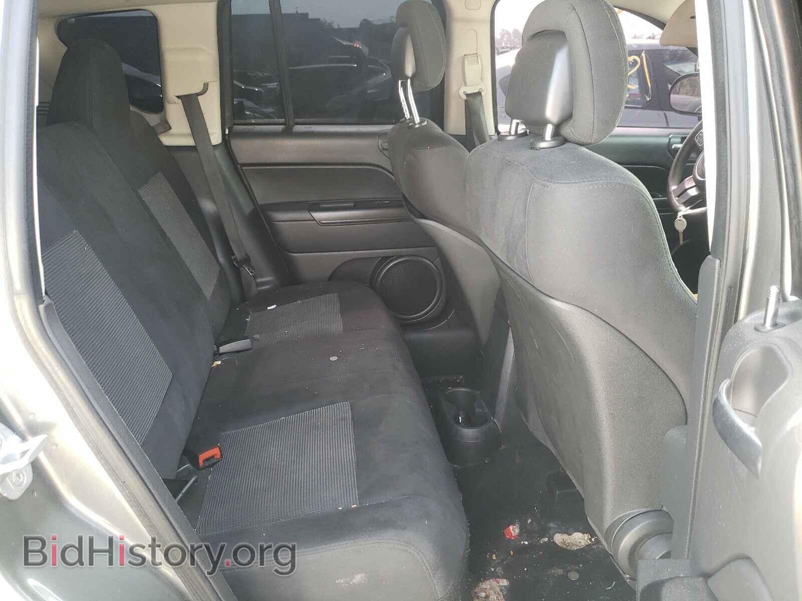 2011 JEEP COMPASS - VIN: 1J4NT1FA3BD287357 - Photo 6