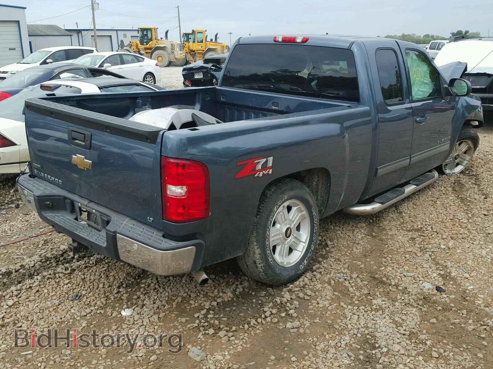 2011 CHEVROLET SILVERADO - VIN: 1GCRKSE33BZ169122 - Фото 4