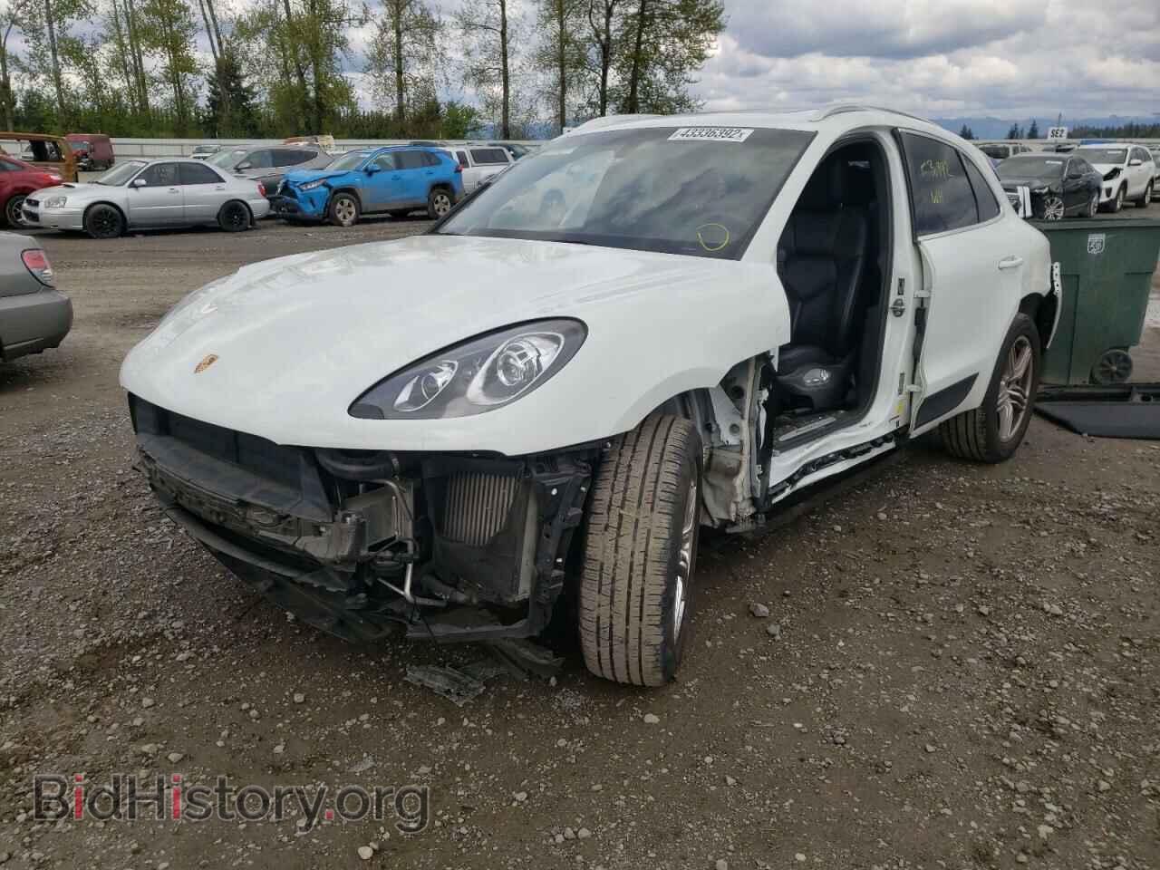 2016 PORSCHE MACAN - VIN: WP1AB2A53GLB57677 - Фото 2