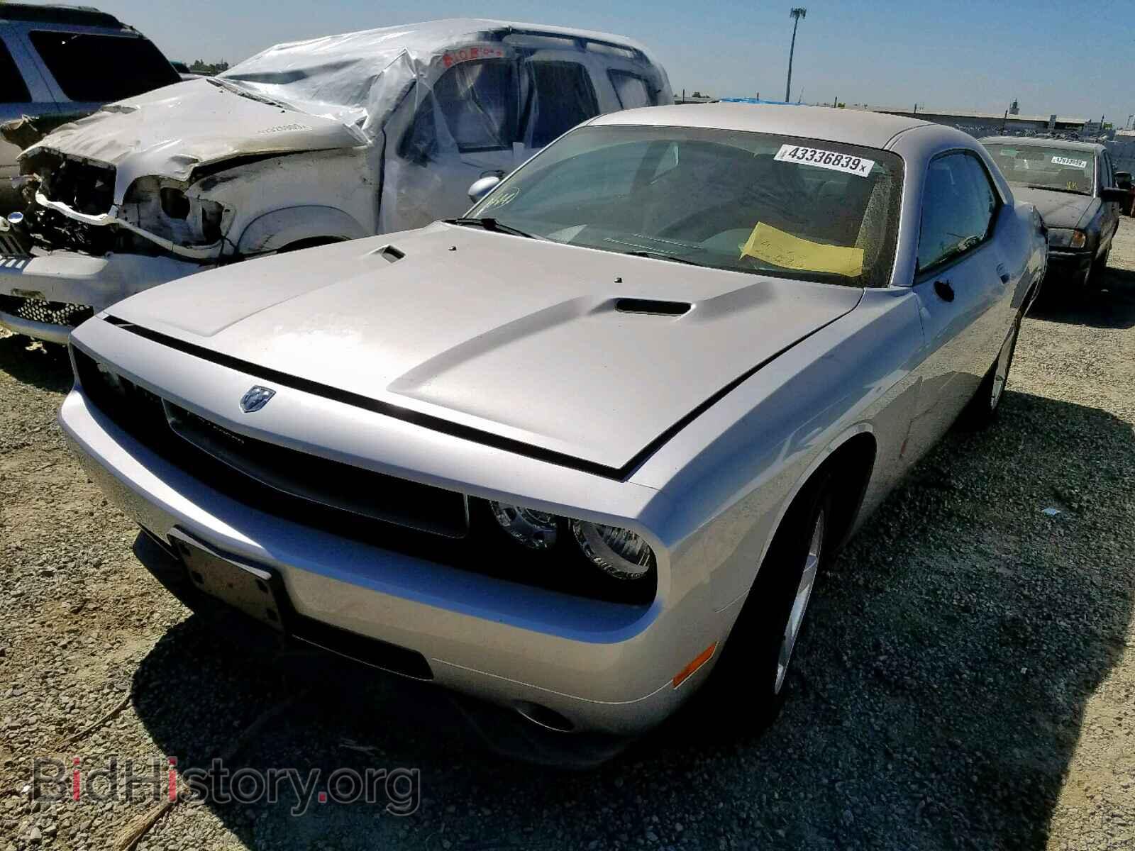 2010 DODGE CHALLENGER - VIN: 2B3CJ4DV2AH131291 - Photo 2