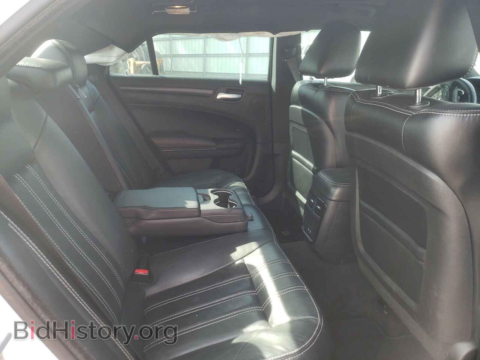 2015 CHRYSLER 300 - VIN: 2C3CCABG8FH887313 - Фото 6