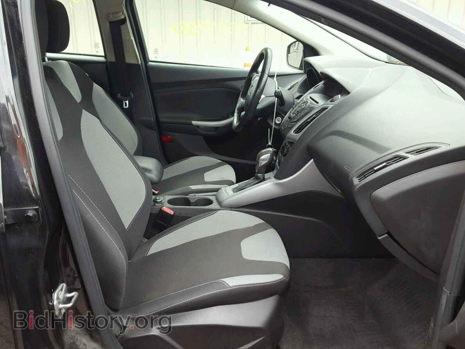 2012 Ford FOCUS (VIN 1FAHP3K23CL319318) — photo 5 of 10