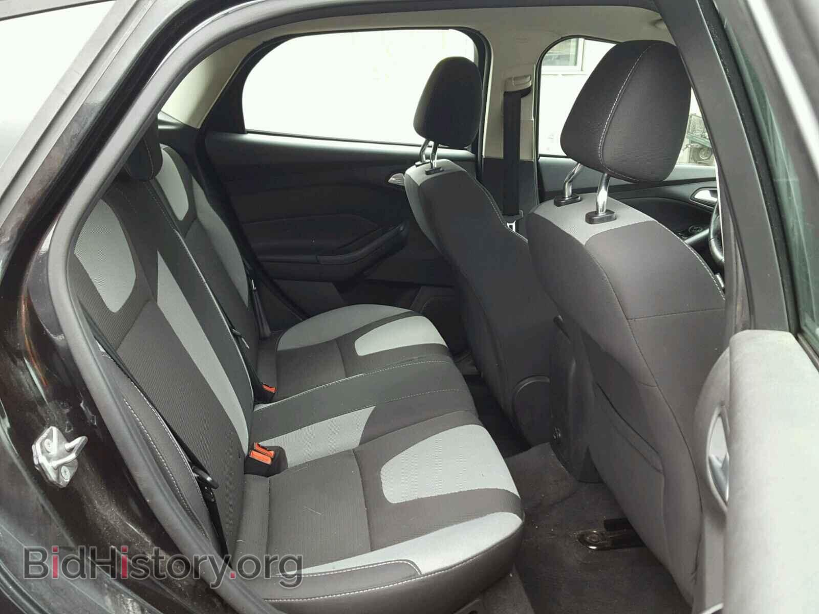 2012 Ford FOCUS (VIN 1FAHP3K23CL319318) — photo 6 of 10