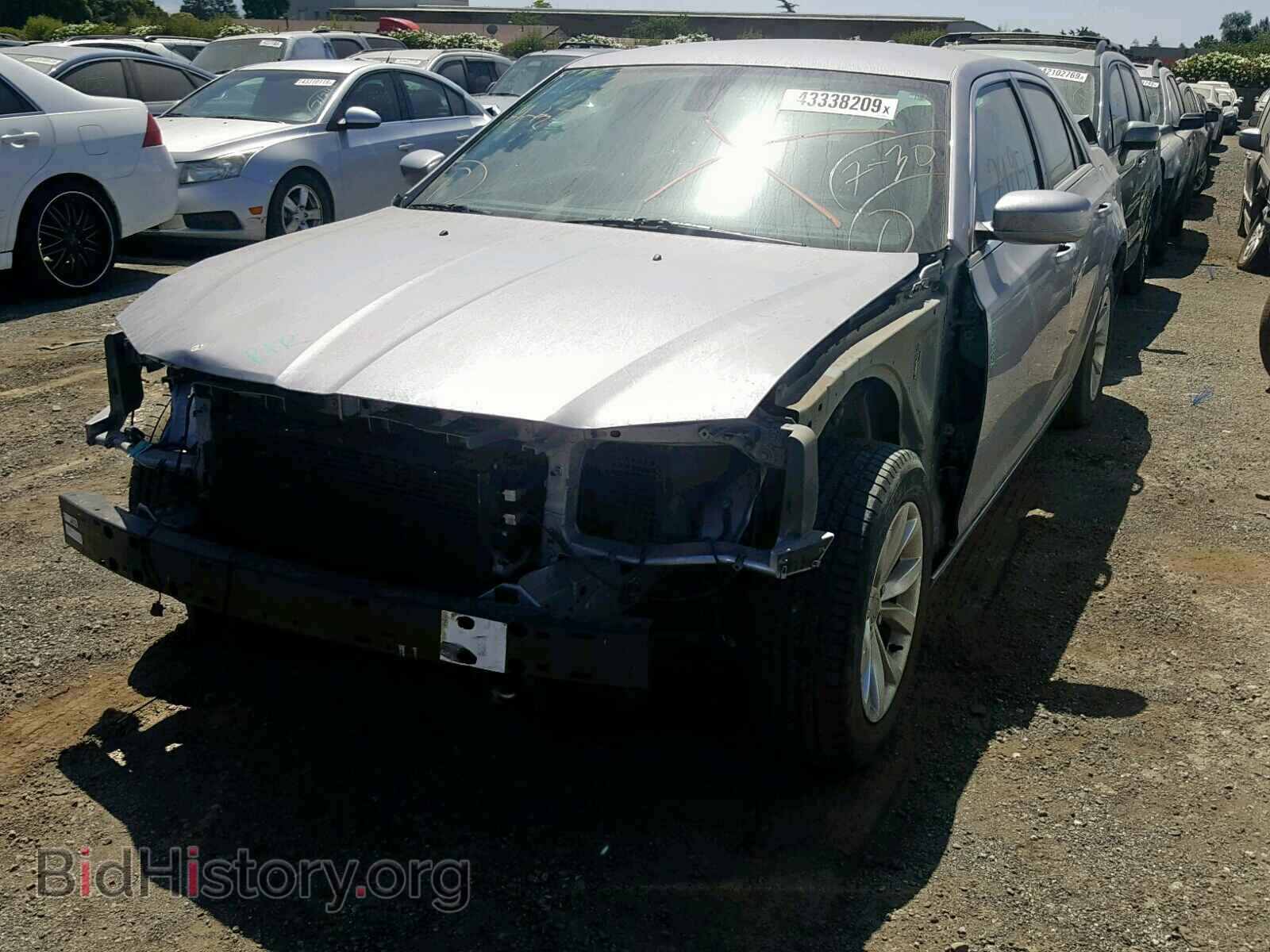 2015 CHRYSLER 300 - VIN: 2C3CCAAG8FH904094 - Фото 2
