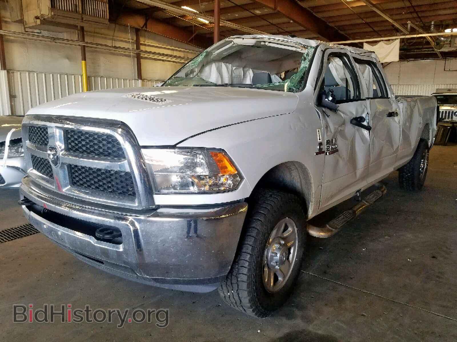 2018 RAM 2500 ST - VIN: 3C6UR5HL3JG164804 - Фото 2