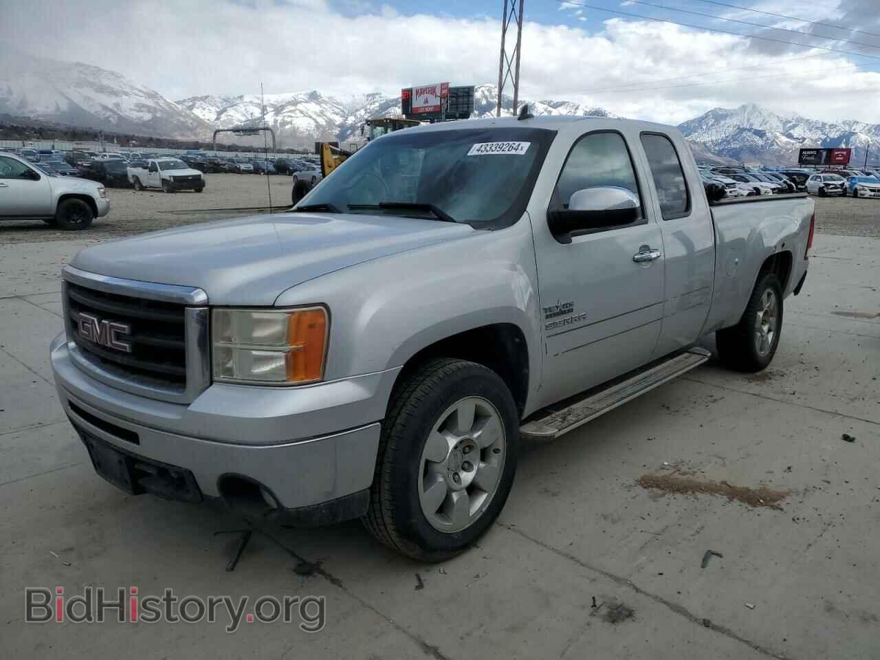 Photo 1GTSCVE01AZ256747 - GMC SIERRA 2010