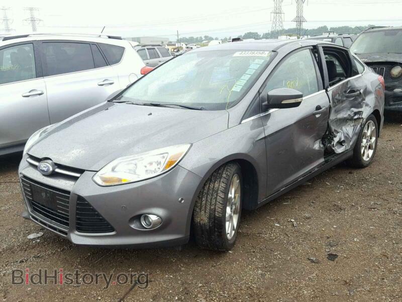 2012 Ford FOCUS (VIN 1FAHP3H21CL118377) — фото 2 из 10