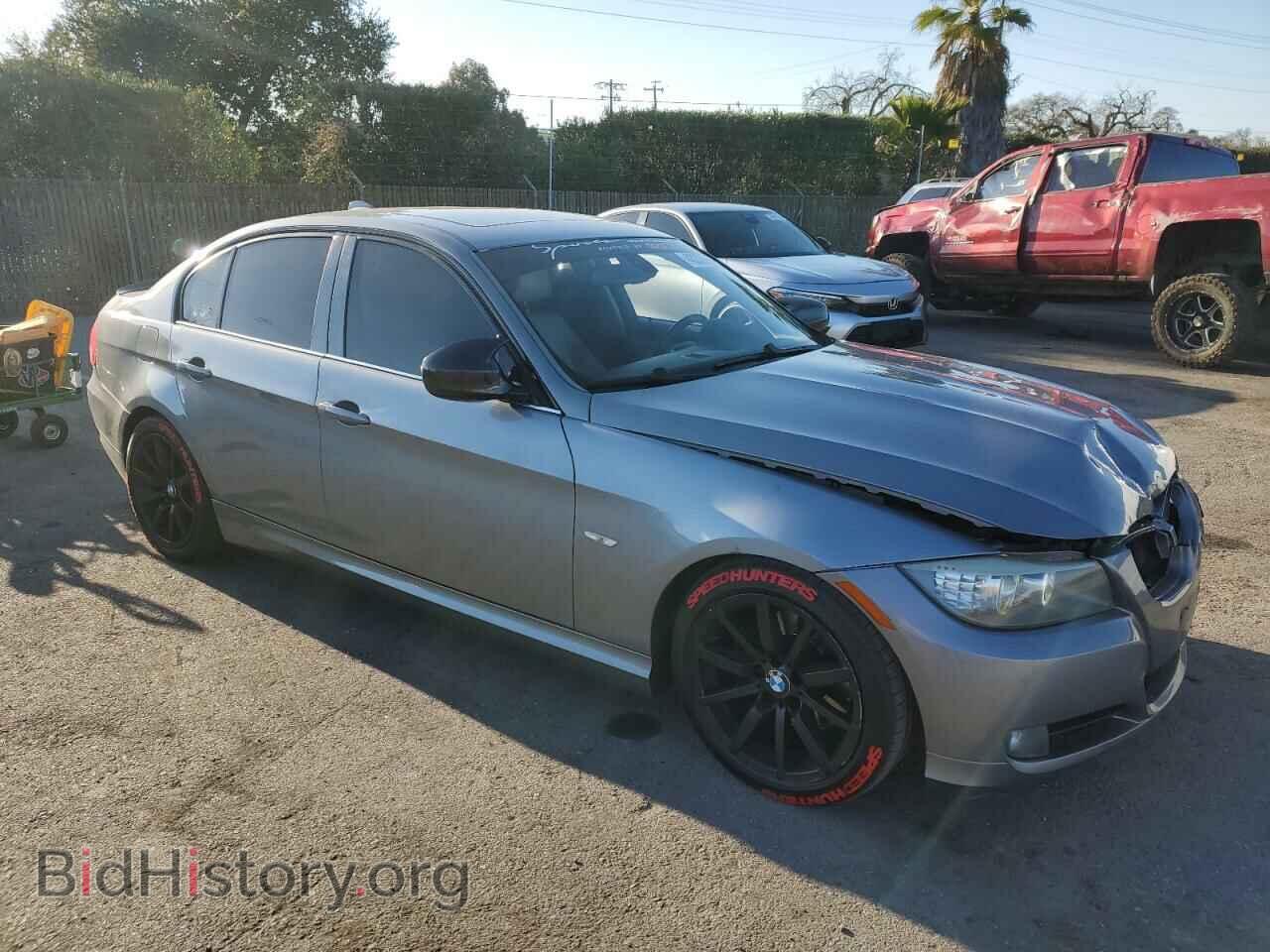 2009 BMW 3 SERIES - VIN: WBAPH53589A438331 - Фото 4