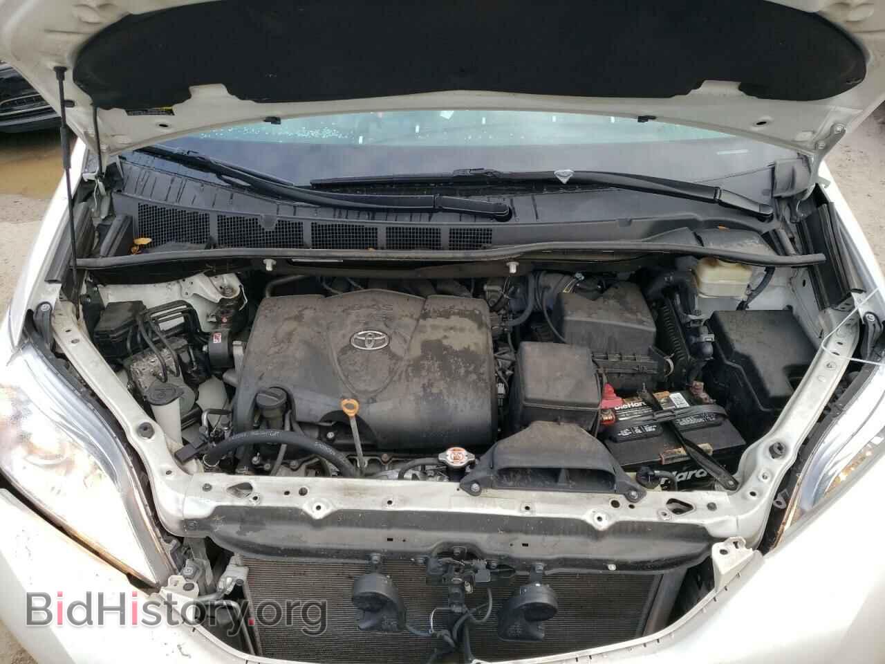 2017 TOYOTA All Models - VIN: 5TDYZ3DC7HS822737 - Фото 12
