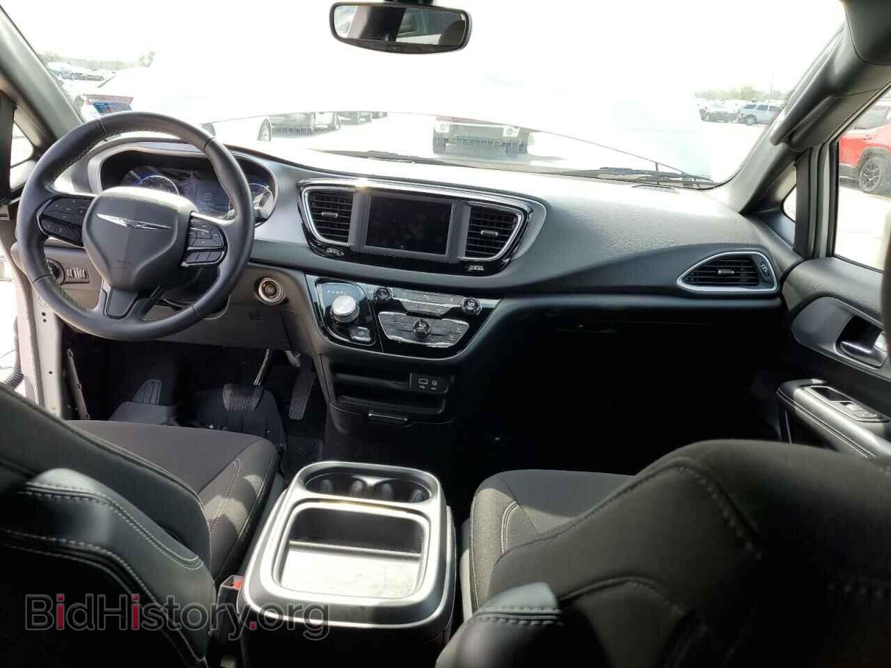 2020 CHRYSLER PACIFICA - VIN: 2C4RC1FG1LR240547 - Photo 8