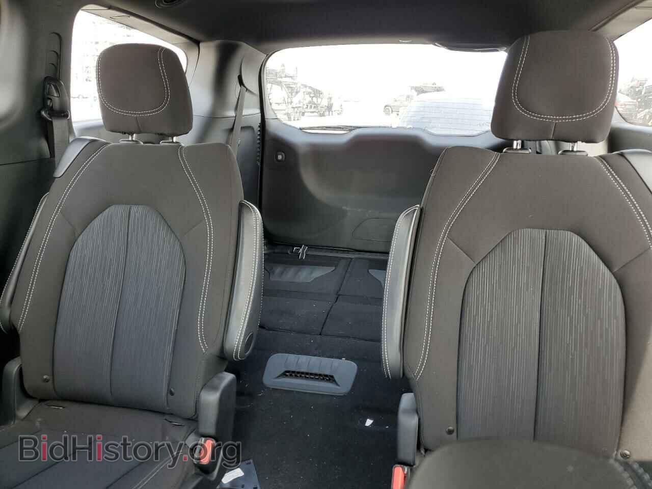2020 CHRYSLER PACIFICA - VIN: 2C4RC1FG1LR240547 - Photo 10