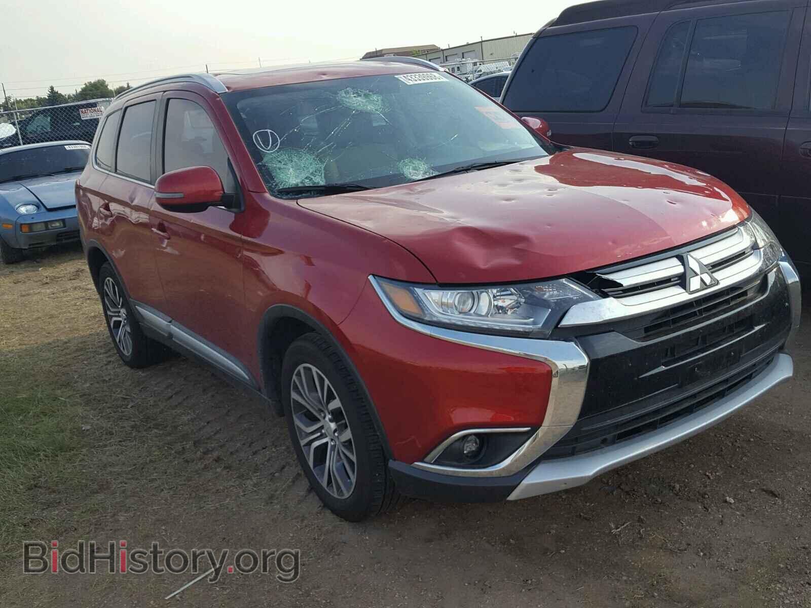 Фотография JA4AZ3A38HZ042700 - MITSUBISHI OUTLANDER SE 2017