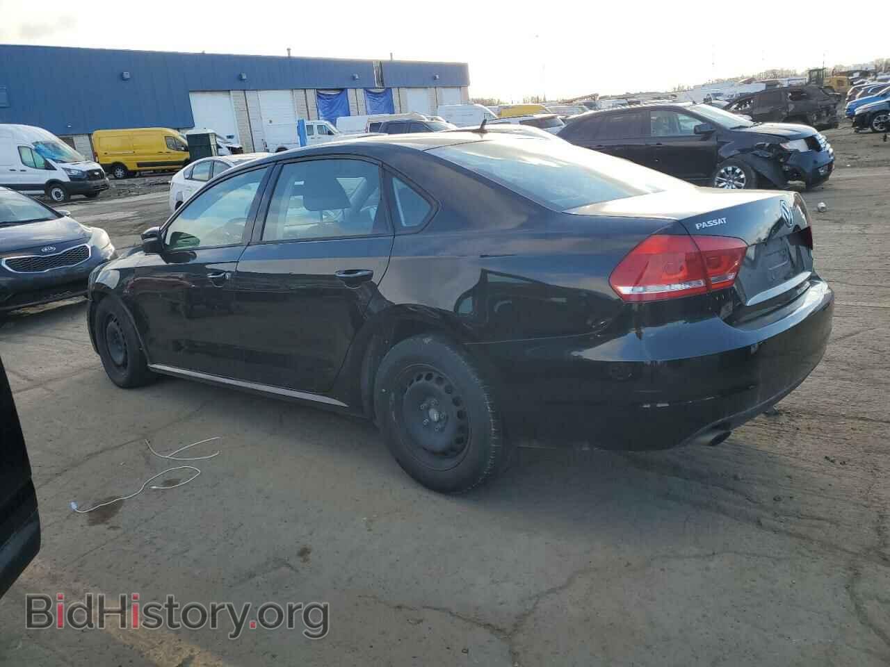 2015 VOLKSWAGEN PASSAT - VIN: 1VWAT7A30FC040998 - Фото 2