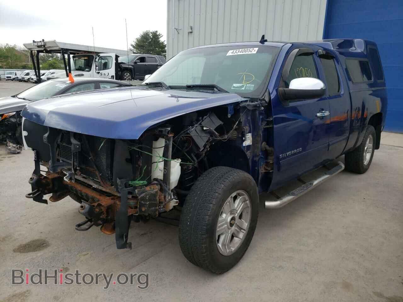 2013 CHEVROLET SILVERADO - VIN: 1GCRKSE72DZ380415 - Фото 2