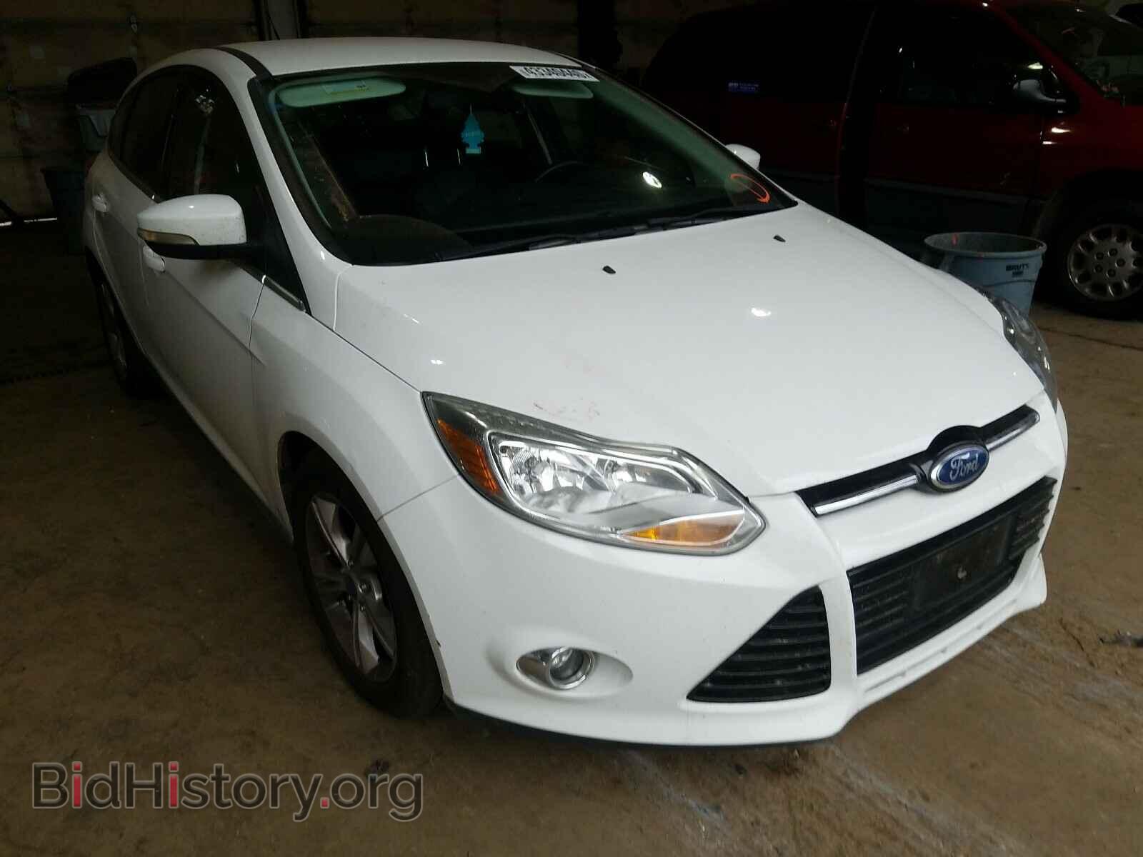 Photo 1FAHP3M29CL332832 - FORD FOCUS 2012