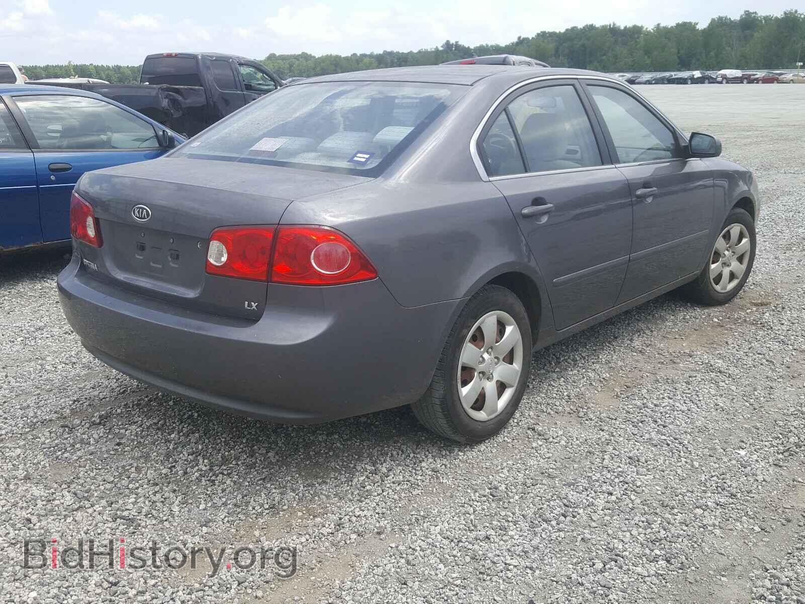 2008 KIA OPTIMA - VIN: KNAGE123785177069 - Фото 4