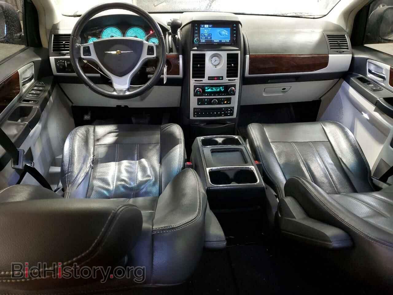 2010 CHRYSLER MINIVAN - VIN: 2A4RR8DX0AR495739 - Photo 8